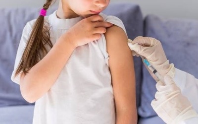 Imunização contra covid-19 em menores